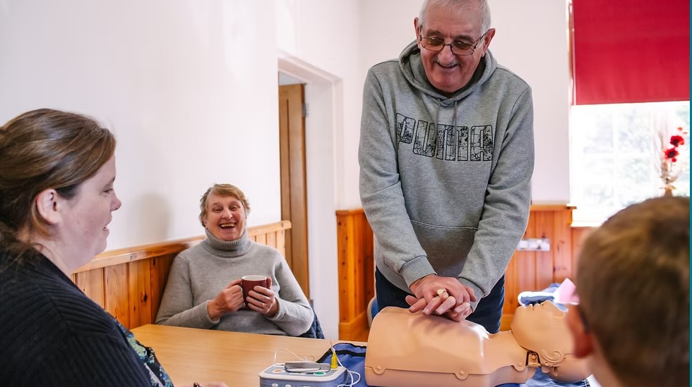 Basic Life Support for the Adult Casualty at Giraldus Centre Manorbier